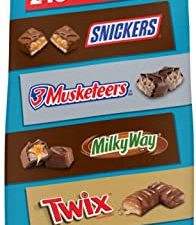 SNICKERS, TWIX, 3 MUSKETEERS & MILKY WAY Minis Size Chocolate Candy Variety Mix, 67.2-Ounce 240 Pieces (Packaging May Vary)