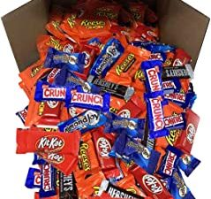 BULK CHOCOLATE CANDY BAR MIX - 5 LB of Individually Wrapped Milk Chocolate Bars, Includes Snickers, Milky Way, Musketeers, Twix, Kit Kat, Reese's Cups, Reese’s Pieces, Hershey Bars, Almond Joy